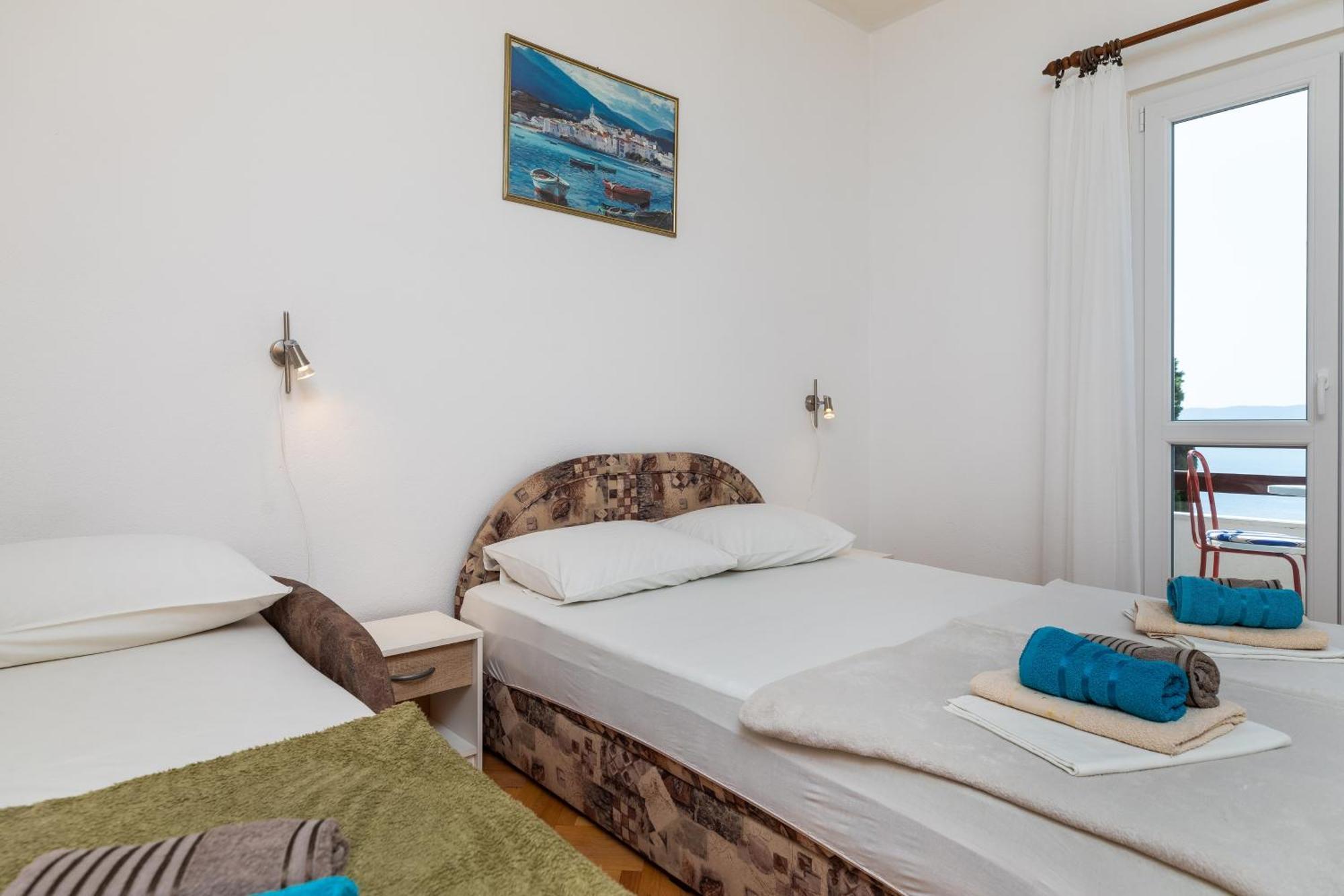 Apartments With A Parking Space Pisak, Omis - 5975 Bagian luar foto
