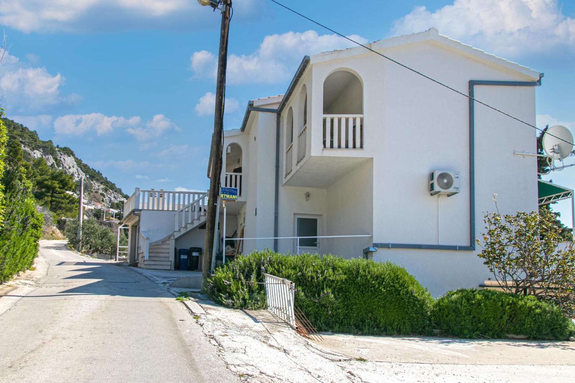 Apartments With A Parking Space Pisak, Omis - 5975 Bagian luar foto