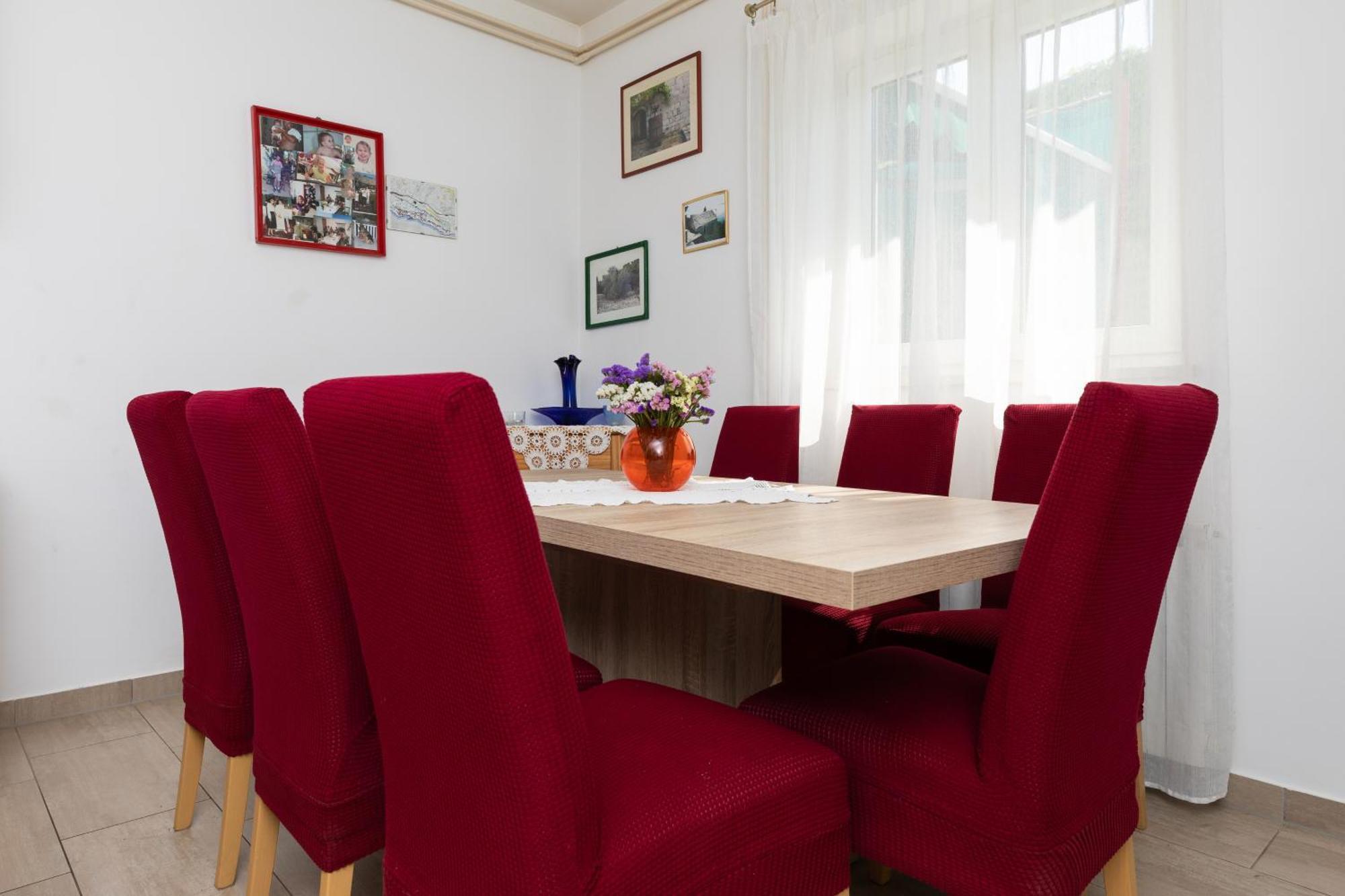 Apartments With A Parking Space Pisak, Omis - 5975 Bagian luar foto