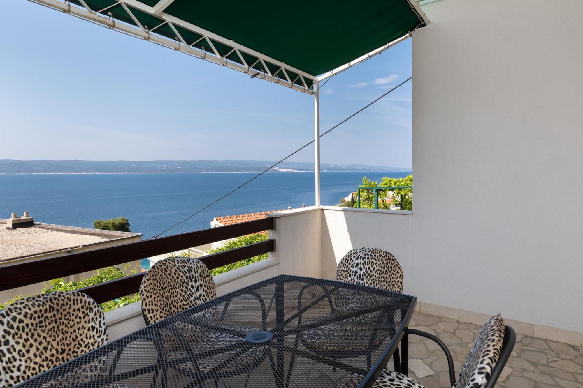 Apartments With A Parking Space Pisak, Omis - 5975 Bagian luar foto