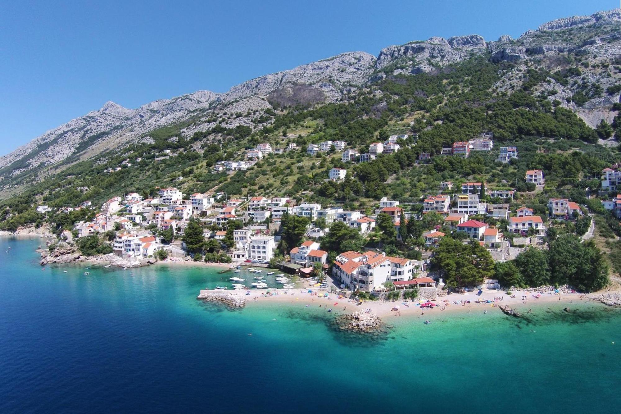 Apartments With A Parking Space Pisak, Omis - 5975 Bagian luar foto