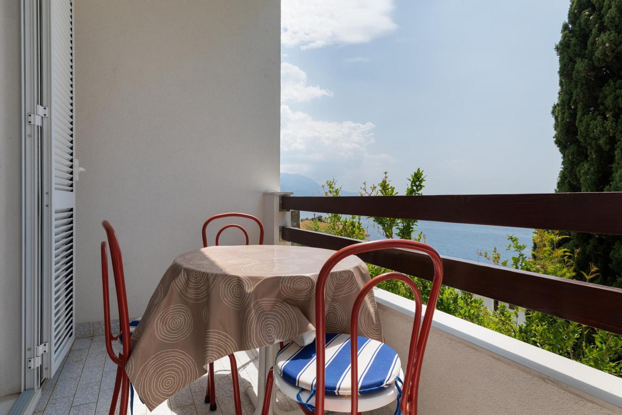 Apartments With A Parking Space Pisak, Omis - 5975 Bagian luar foto